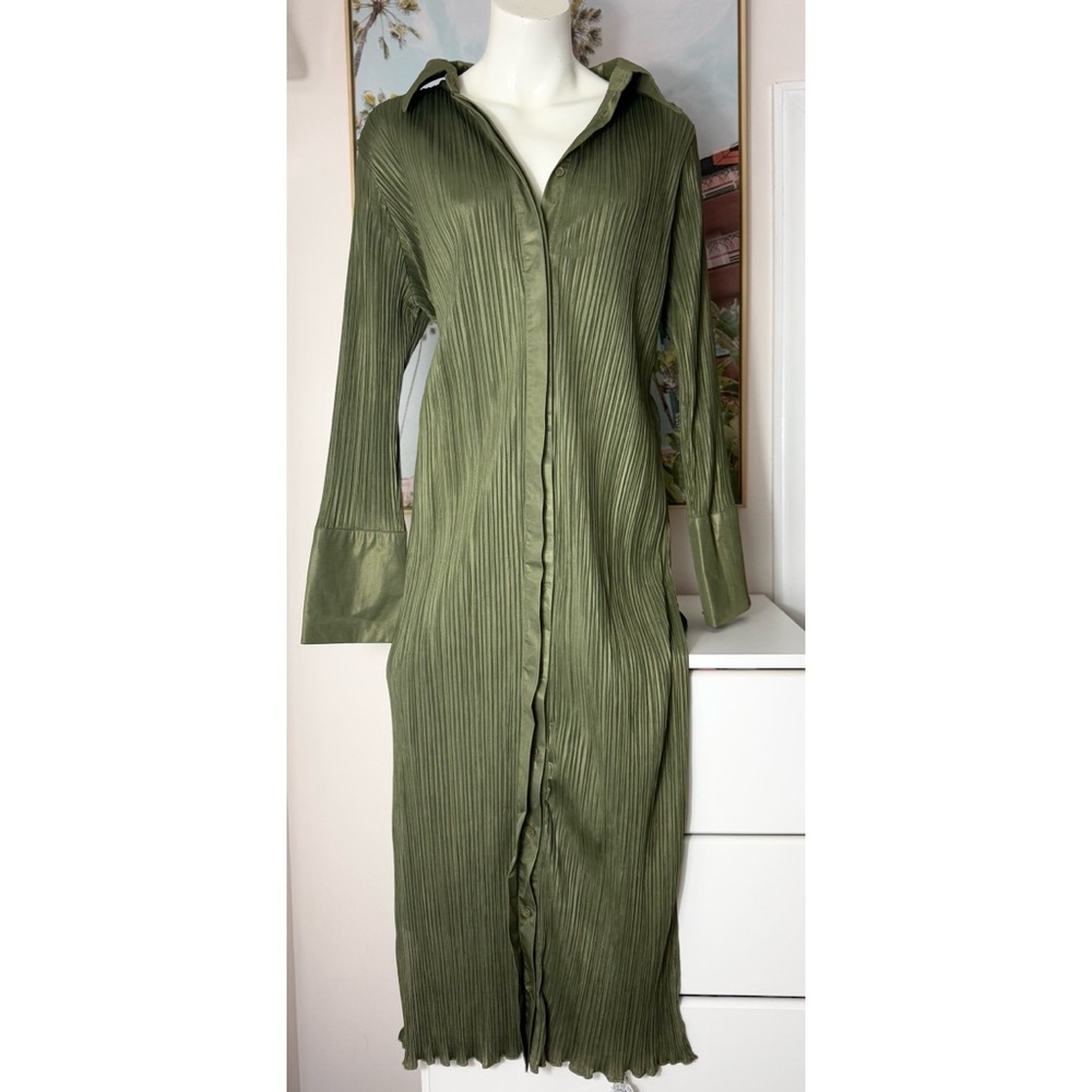 Missguided Olive Green Plissé Button Front Shirt Midi Dress Size 14 XL - Picture 6 of 6
